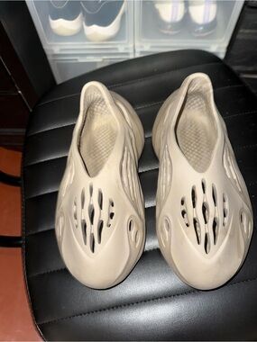 Yeezy Foam Runners